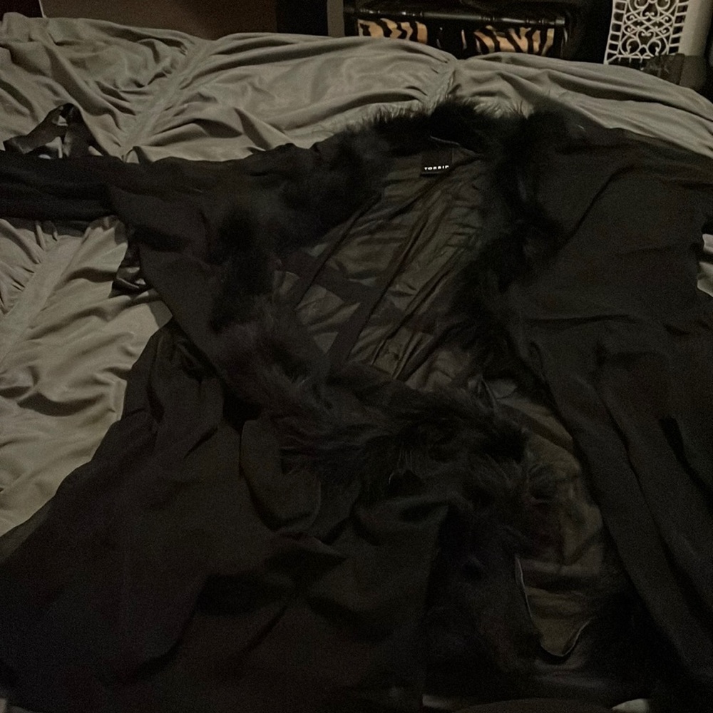 NWT Black Fur Edge Sheer Short Robe
